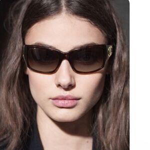 Chanel Model 6018 909 13 with Gradient Brown Lenses and Havana Brown Frame